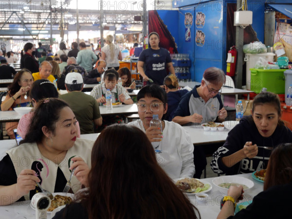 THAILANDE-SOCIETE-RESTAURATION