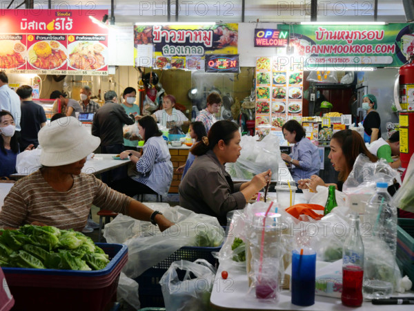 THAILANDE-SOCIETE-RESTAURATION