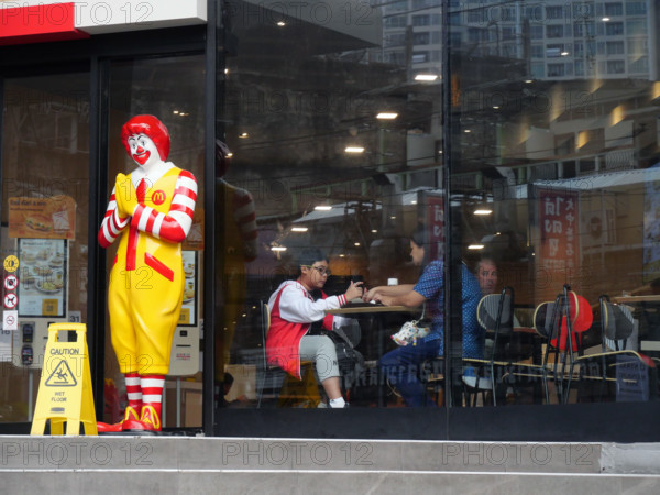 THAILANDE-SOCIETE-RESTAURATION