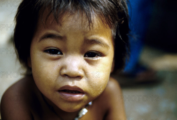 LAOS SOCIETE ENFANCE