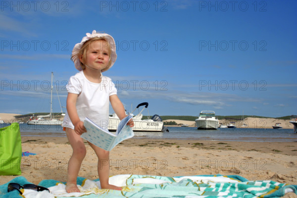 FRANCE-PETITE ENFANCE-ILLUSTRATION