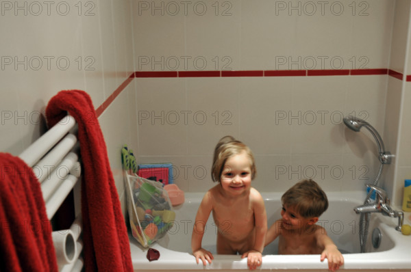 FRANCE-PETITE ENFANCE-ILLUSTRATION