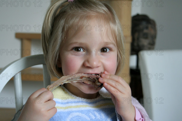 FRANCE-PETITE ENFANCE-ILLUSTRATION