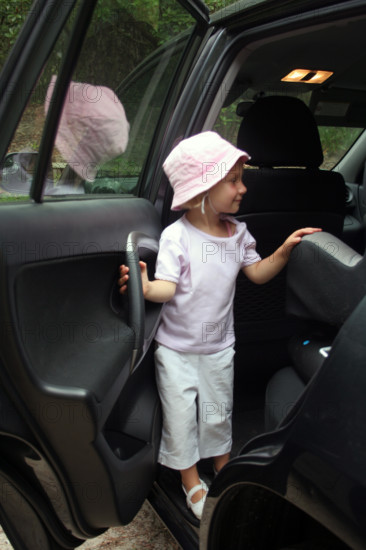 FRANCE-PETITE ENFANCE-ILLUSTRATION