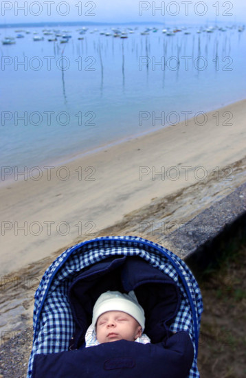 ILLUSTRATION SUR L'ENFANCE