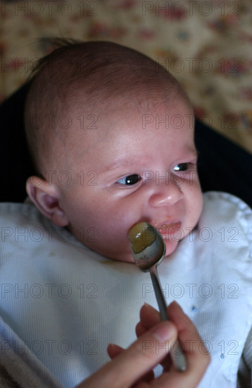 ILLUSTRATION SUR L'ENFANCE