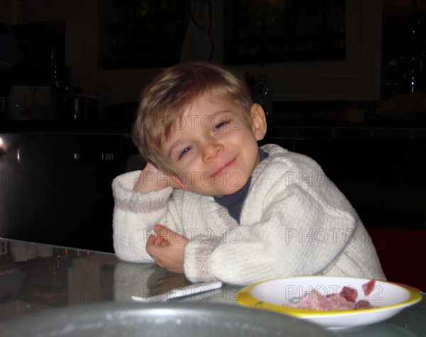 ILLUSTRATION SUR L'ENFANCE