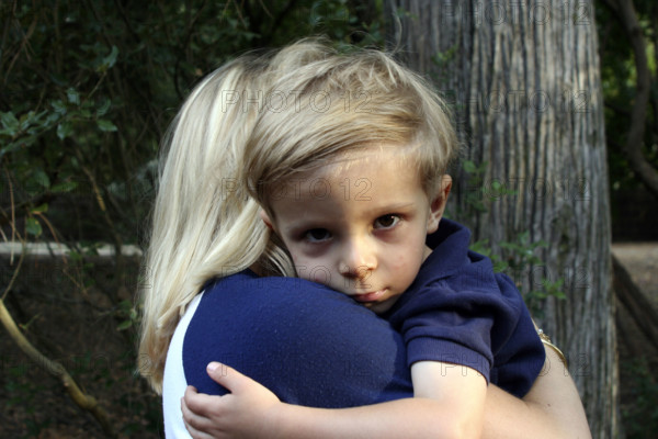 ILLUSTRATION SUR L'ENFANCE