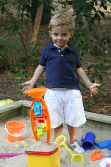 ILLUSTRATION SUR L'ENFANCE