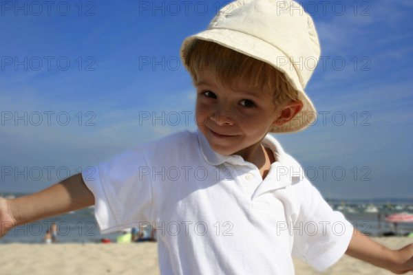 ILLUSTRATION SUR L'ENFANCE