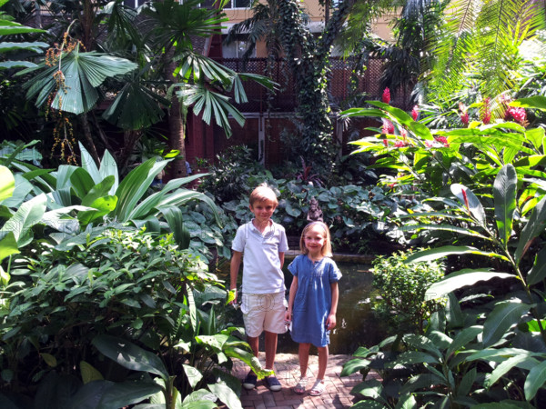 ILLUSTRATION SUR L'ENFANCE