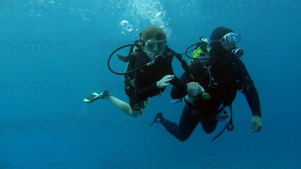 ILLUSTRATION SUR L'ENFANCE