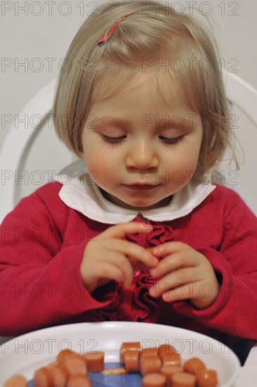 ILLUSTRATION SUR L'ENFANCE