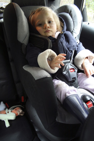 ILLUSTRATION SUR L'ENFANCE