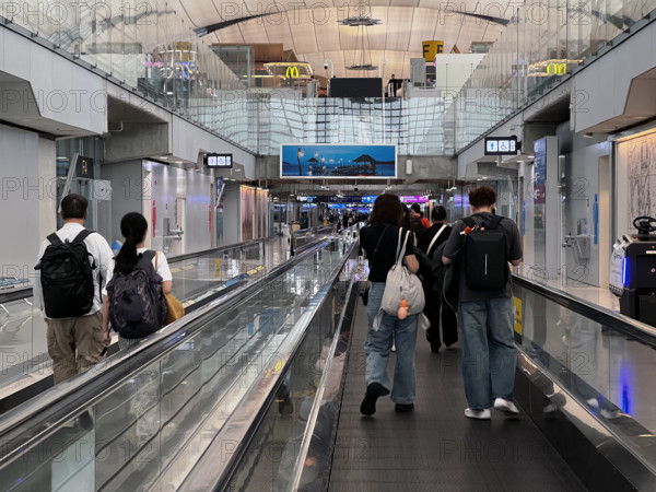 TRANSPORT INTERNATIONAL-THAI AIRWAYS