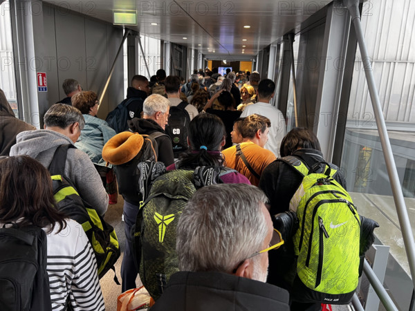 TRANSPORT INTERNATIONAL-CHINA SOUTHERN AIRLINES