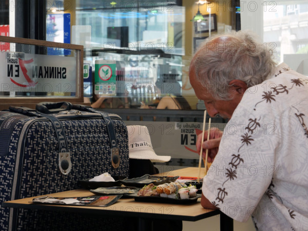 THAILANDE-SOCIETE-COMMERCE