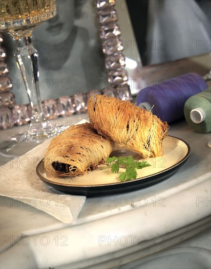 Dîner glamour "Esprit couture" : petites bobines de cailles aux épices