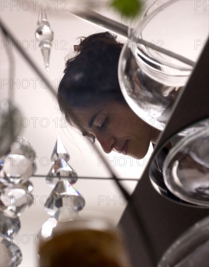 Repas de Noël en strass : installation de la table décorée par Diane Vanier