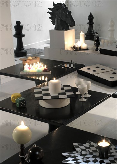 Place your bets: home decoration with chess boards