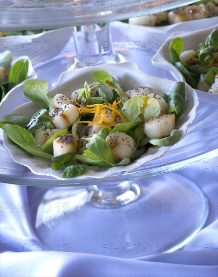 Dîner glamour "Esprit couture" : noix de pétoncles en caramel d'agrumes