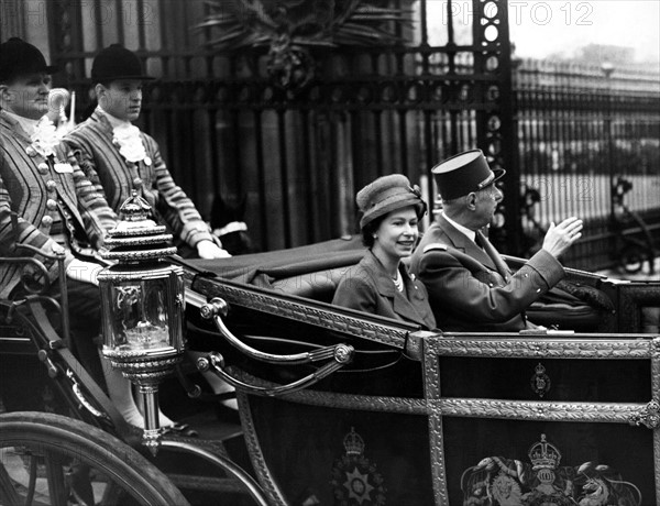 Le général de Gaulle en visite officielle à Londres