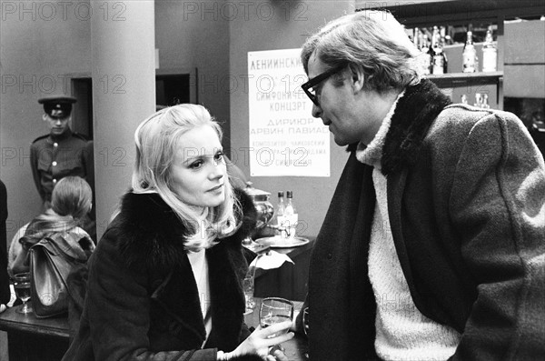 Françoise Dorléac et Michael Caine