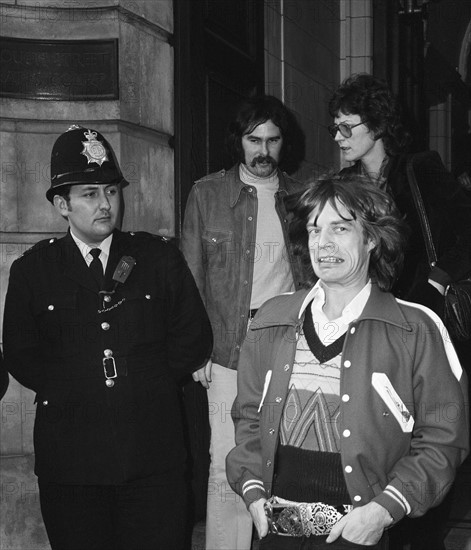 Mick Jagger à la sortie du tribunal