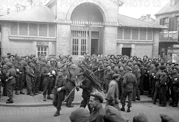 Troupes britanniques en Normandie, en juillet 1944