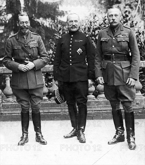 George V, le maréchal Foch et Douglas Haig, 1916