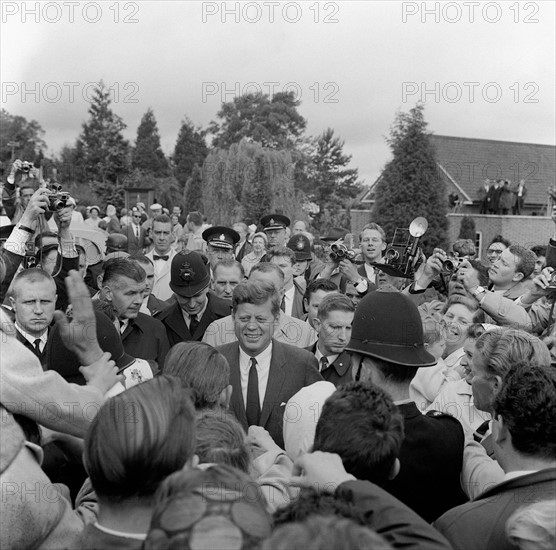 JFK en visite officielle en Angleterre