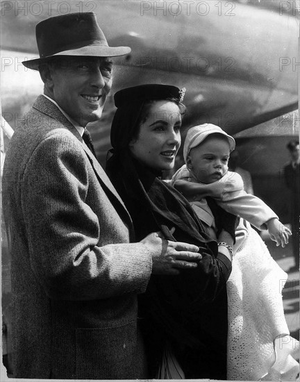 Elizabeth Taylor avec Michael Wilding et leur fils