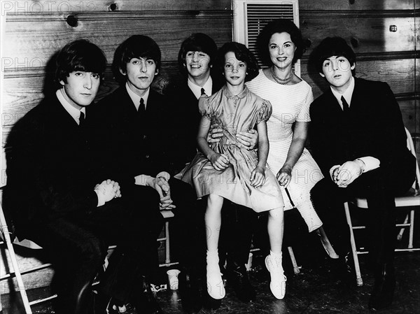 Les Beatles avec l'actrice Shirley Temple