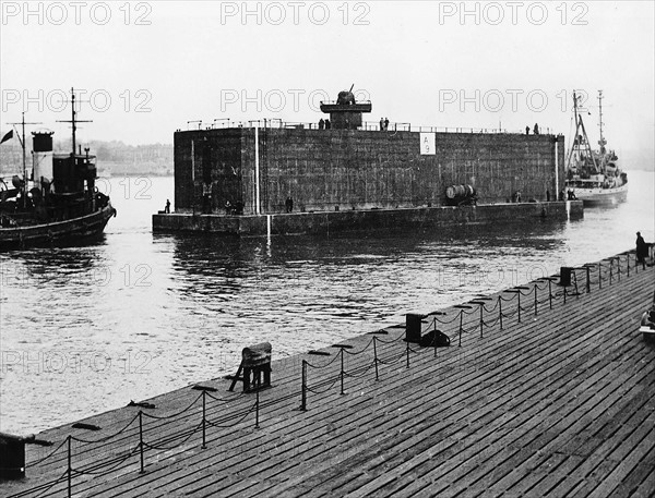 Port artificiel d'Arromanches, 1944