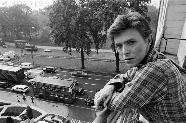 David Bowie (1977)