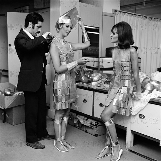 Paco Rabanne, 1966