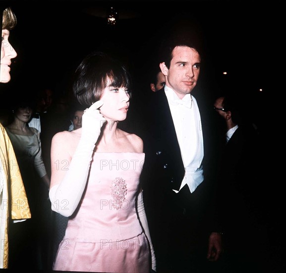 Warren Beatty, Leslie Caron