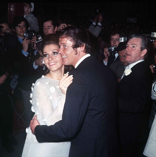 Roger Moore et sa femme Luisa Mattioli