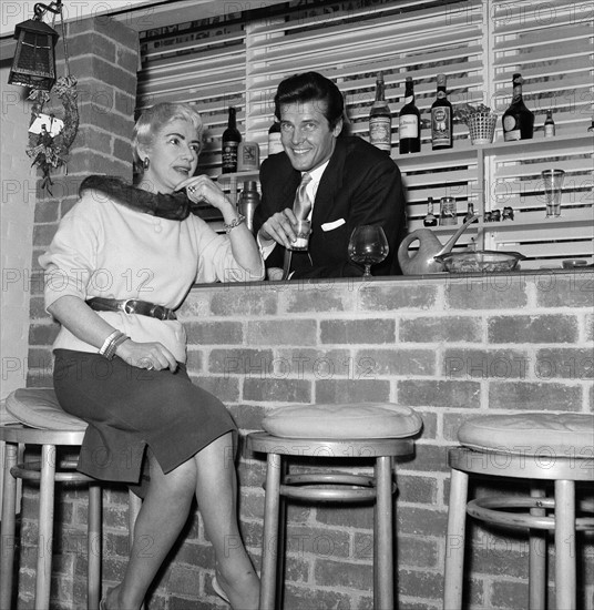 Dorothy Squires et Roger Moore