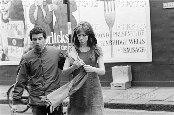 Jean-Marie Périer et Françoise Hardy à Londres, le 11 octobre 1965