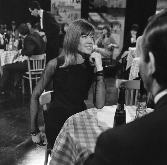 Francoise Hardy (1964)