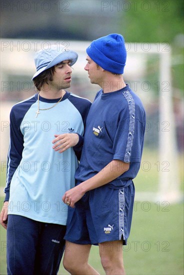 Match de football Oasis vs Blur