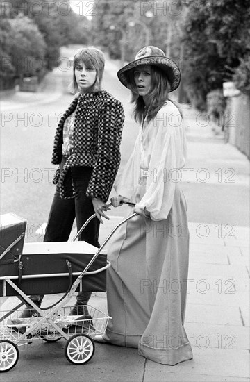 David Bowie avec sa femme et son fils