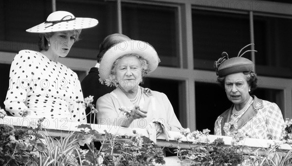 Princess Diana, Princess of Wales, Queen Elizabeth the Queen Mother & Queen Elizabeth II