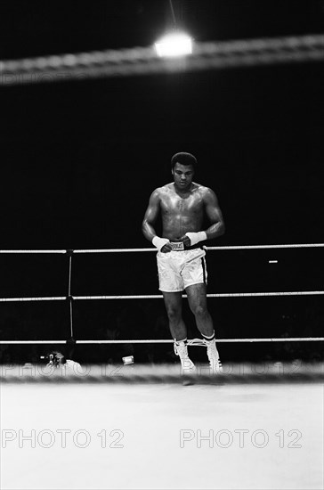 Muhammad Ali, 1976