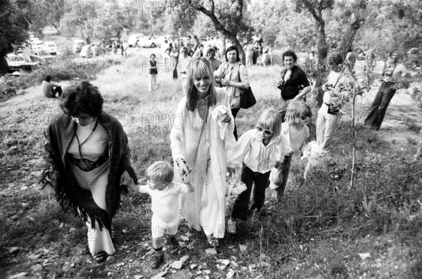 The wedding of Mick Jagger and Bianca Perez-Mora Macias in Saint-Tropez, France. Anita Pallenberg arrives. 12th May 1971.
