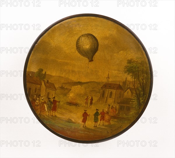 Dessous d'une boîte représentant la première expérience aérostatique à Annonay en Vivarais par les Frères Montgolfier le 4 juin 1783