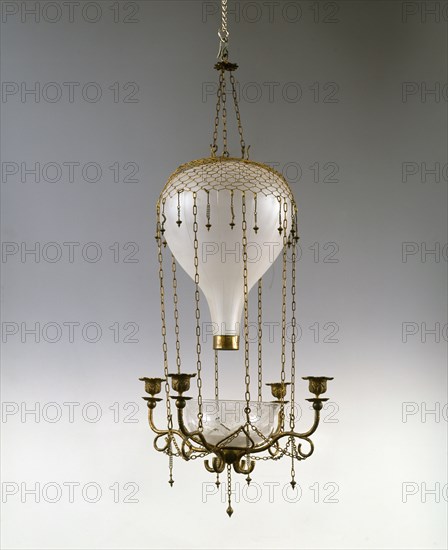 Light fitting with four candle holders in the shape of a hot-air balloon