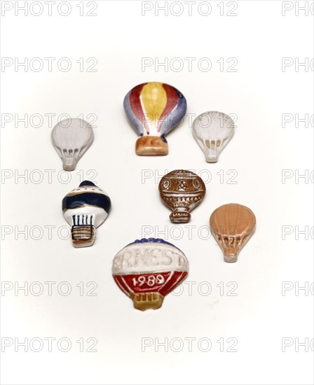 Charms in the shape of hot-air balloons