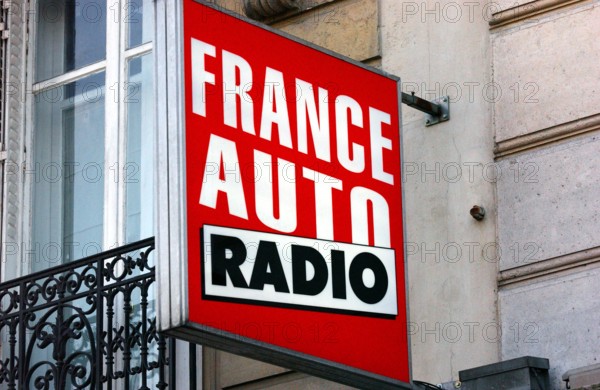 FRANCE ECONOMIE LOGOS